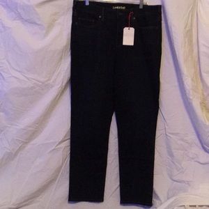 Never worn mid rise slim jean